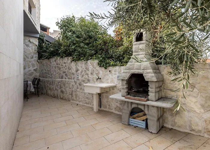 Little Desire - 빌라